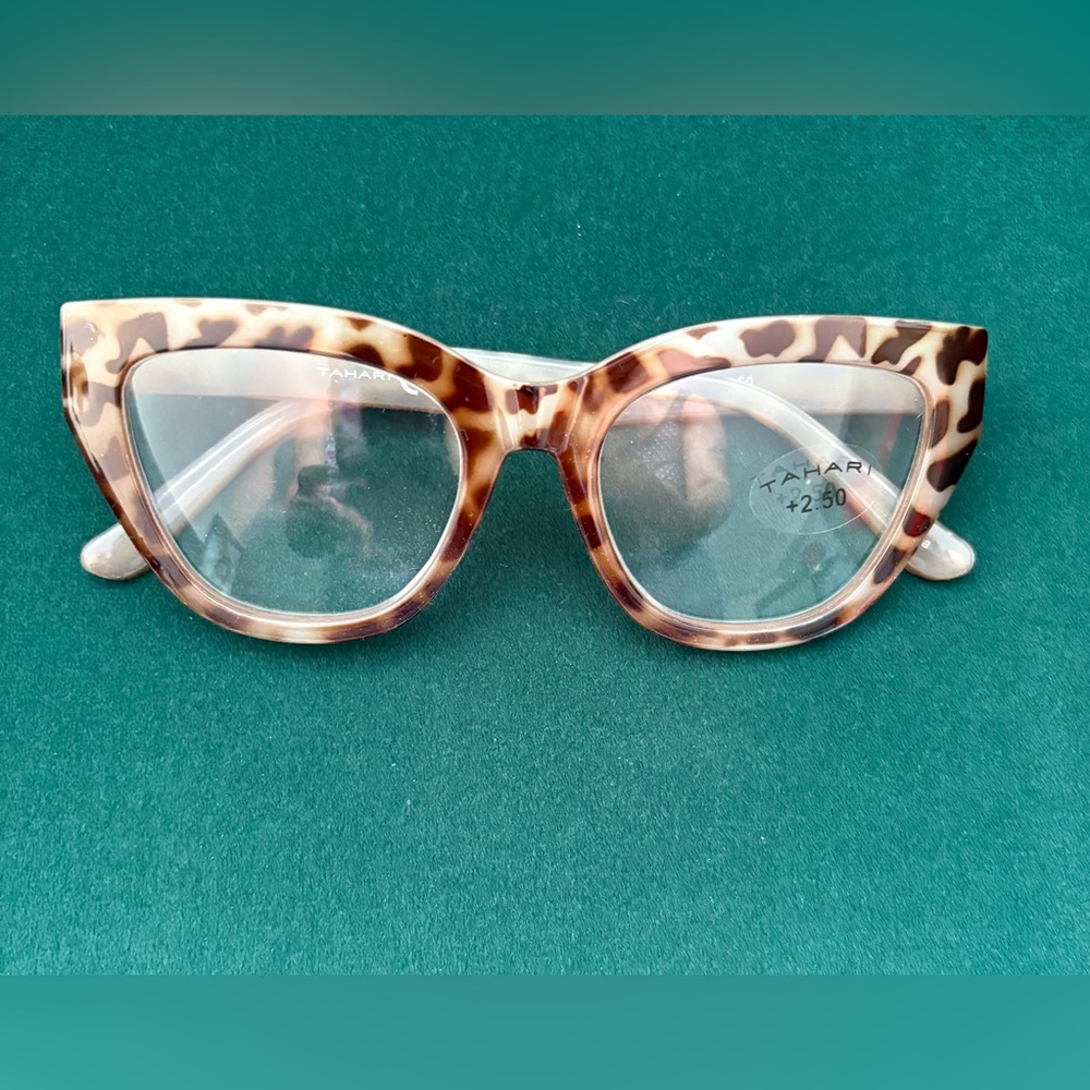 Eyeglasses
